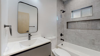 14653 1-2 Erwin St_LA360VR-31.jpg