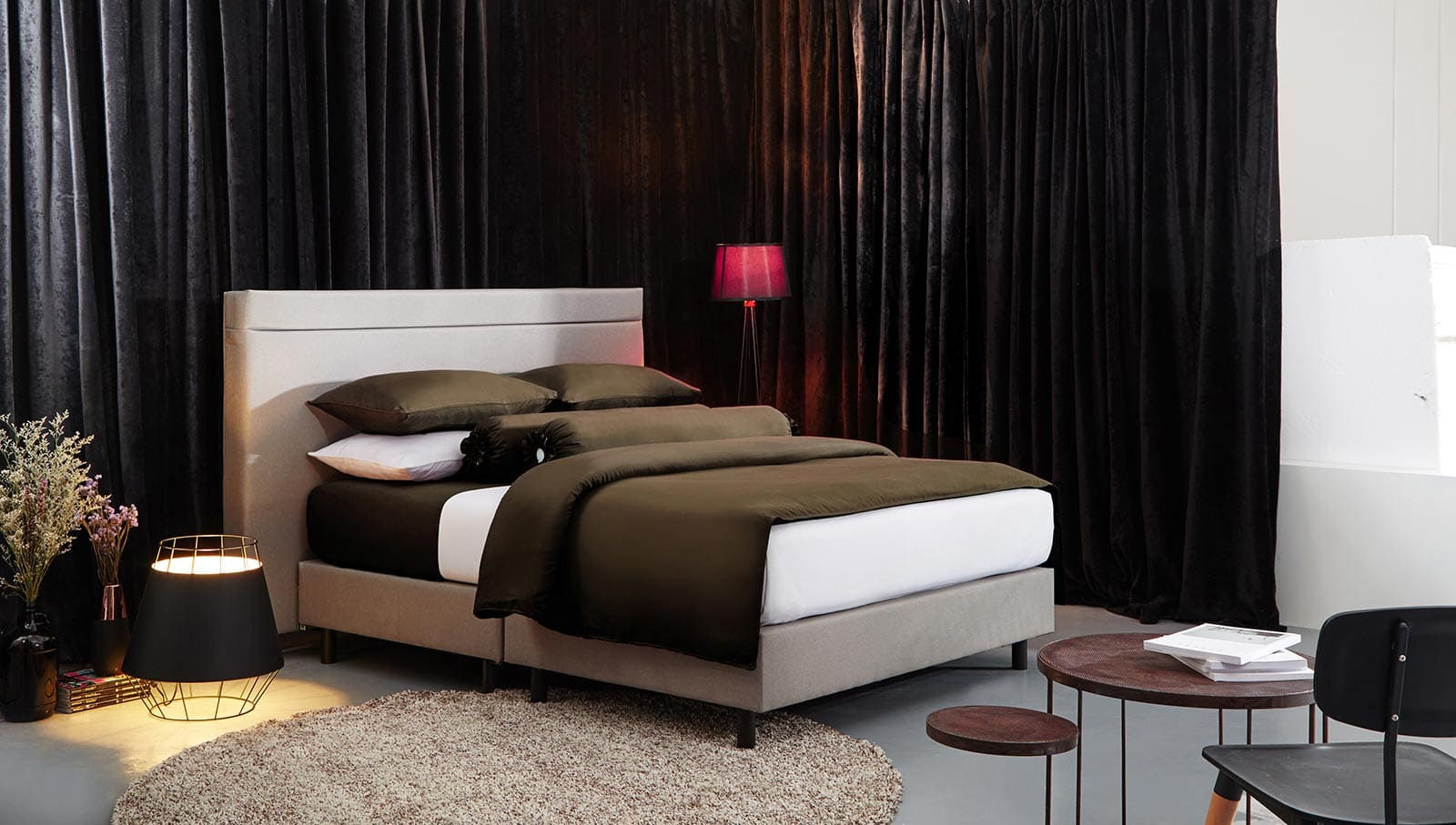 ชุดผ้าปู 5 ฟุต 3 ชิ้น DL-COL-BROWNIE