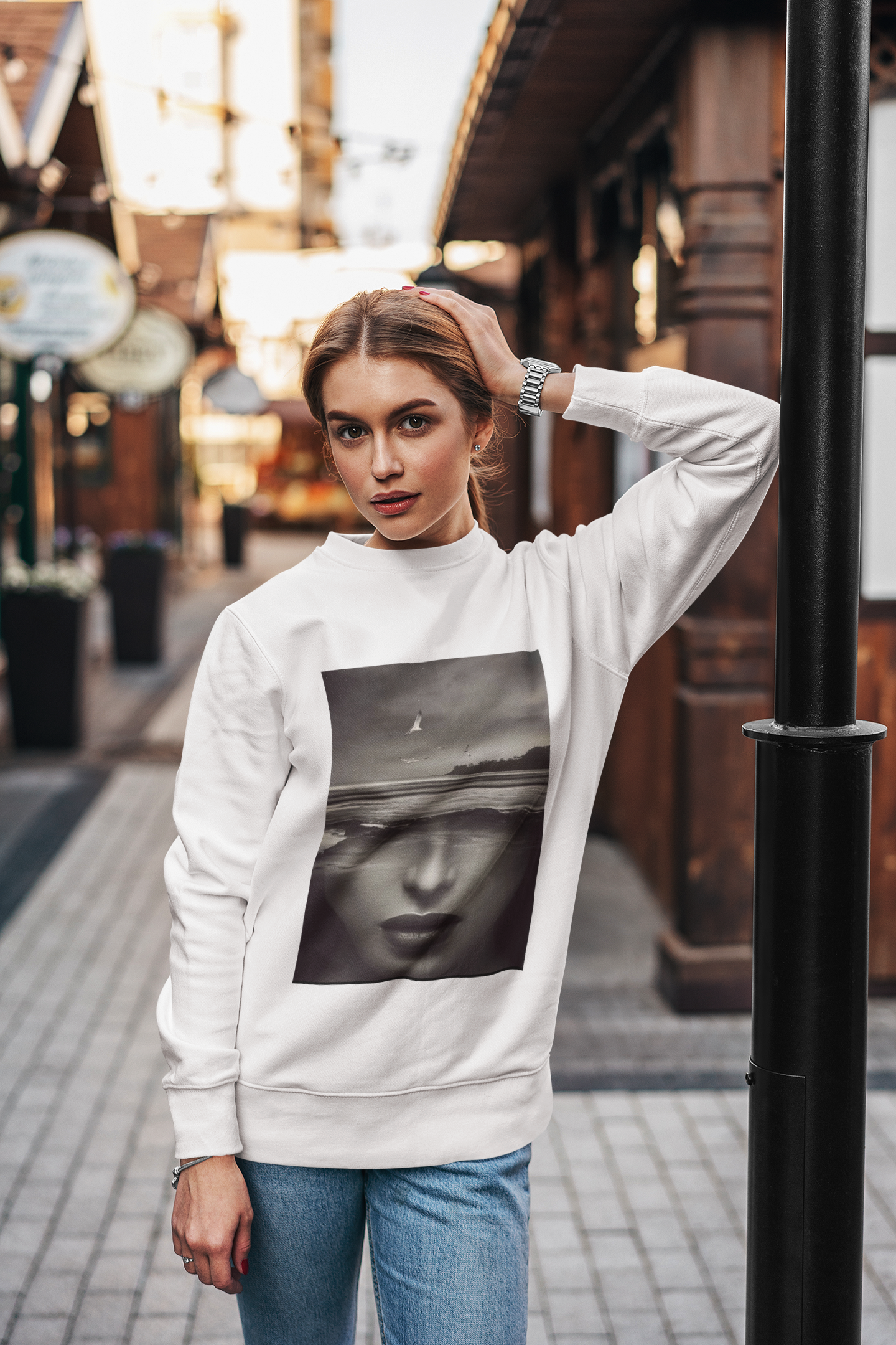 FACE AND OCEAN CREW NECK