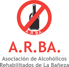 circulo rojo atravesado por una linea roja con iniciales 