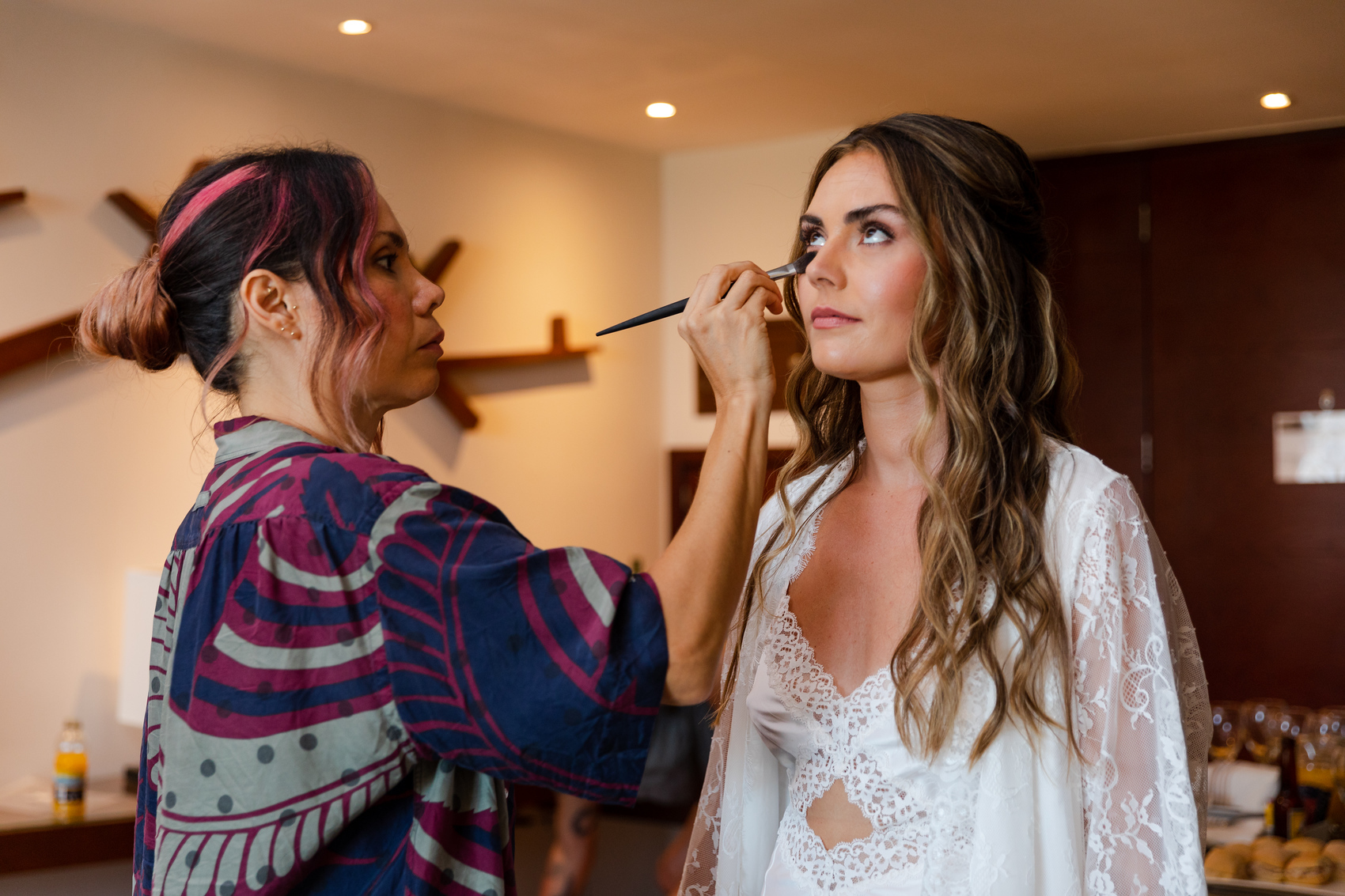 Sandy Mendez, bridal hair and makeup artist