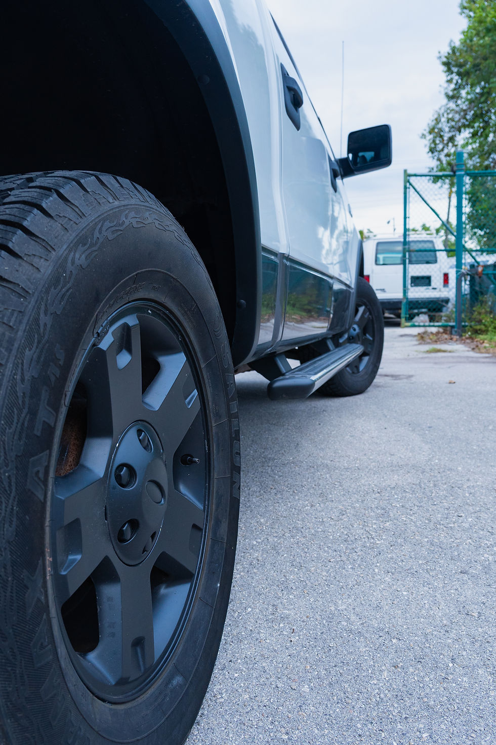 Thumbnail: FORD F150 4 DOORS SUPER CREW