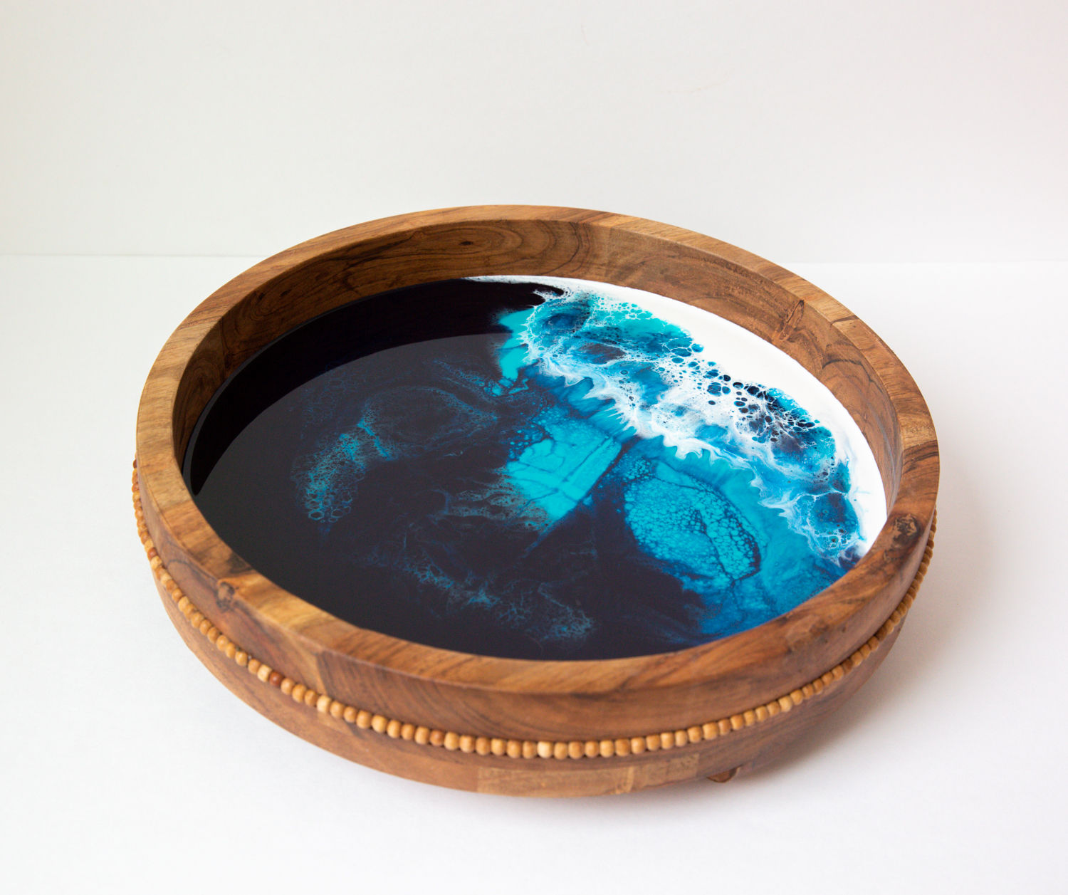 Round Beaded Ocean Tray - Medium (13")