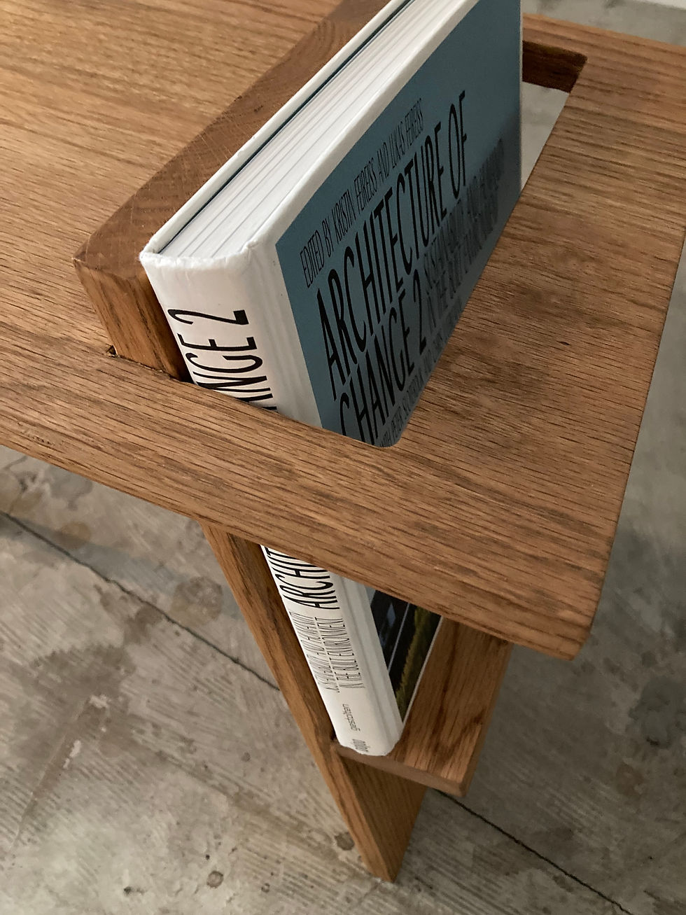 サムネイル： 0677　bookstandサイドテーブル