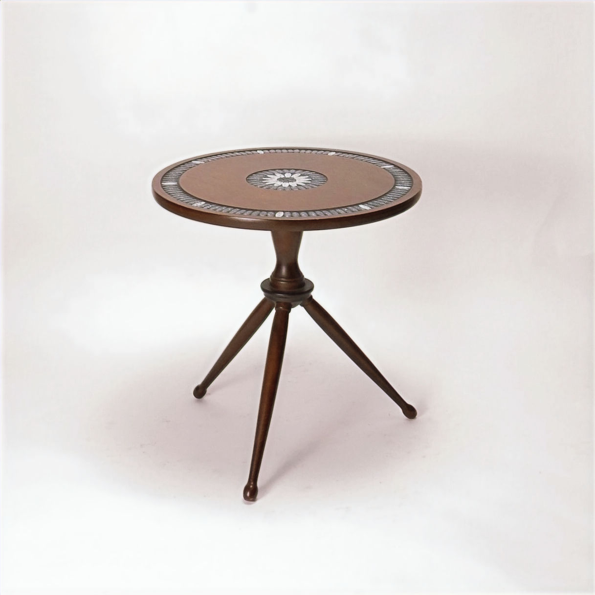 1609　ラウンドタイルテーブル