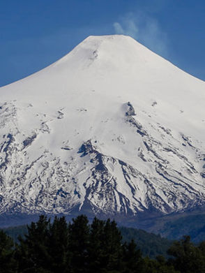 Villarrica Traverse Chile :                                                           A Journey in the Araucanía Region.