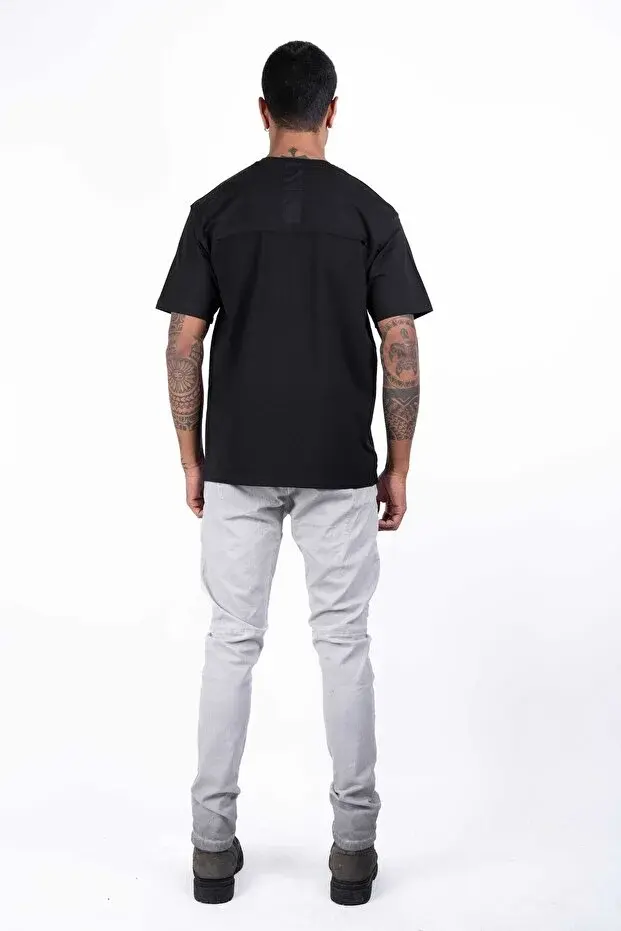 Ex-pent Kısa Kollu Siyah Renkli , Baskılı, Dikiş Detaylı T-shirt Boydan arkadan görünüşü