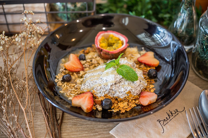 Coconut Chia Pudding 214.jpg