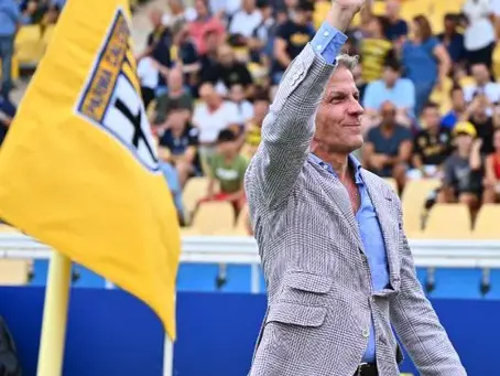 Krause: «Ringrazio Pecchia per il lavoro e gli auguro il meglio. Chivu era la nostra prima scelta, racchiude tutto ciò che cercavamo»