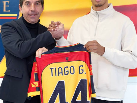 Tiago Gabriel si presenta al Lecce: «Mi ispiro a van Dijk, non vedo l’ora di affrontare Lukaku»