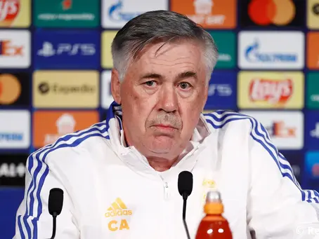 Ancelotti: «Contro il City vogliamo ripeterci. Il VAR decide troppo al posto dell’arbitro»