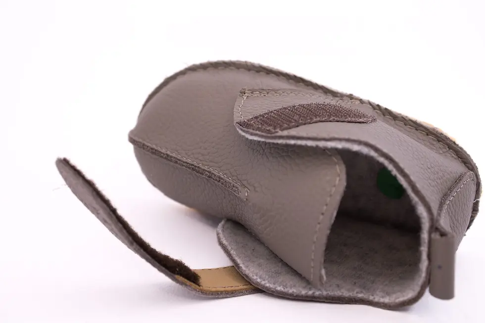 Thumbnail: Ghete Barefoot Cappucino din piele naturala