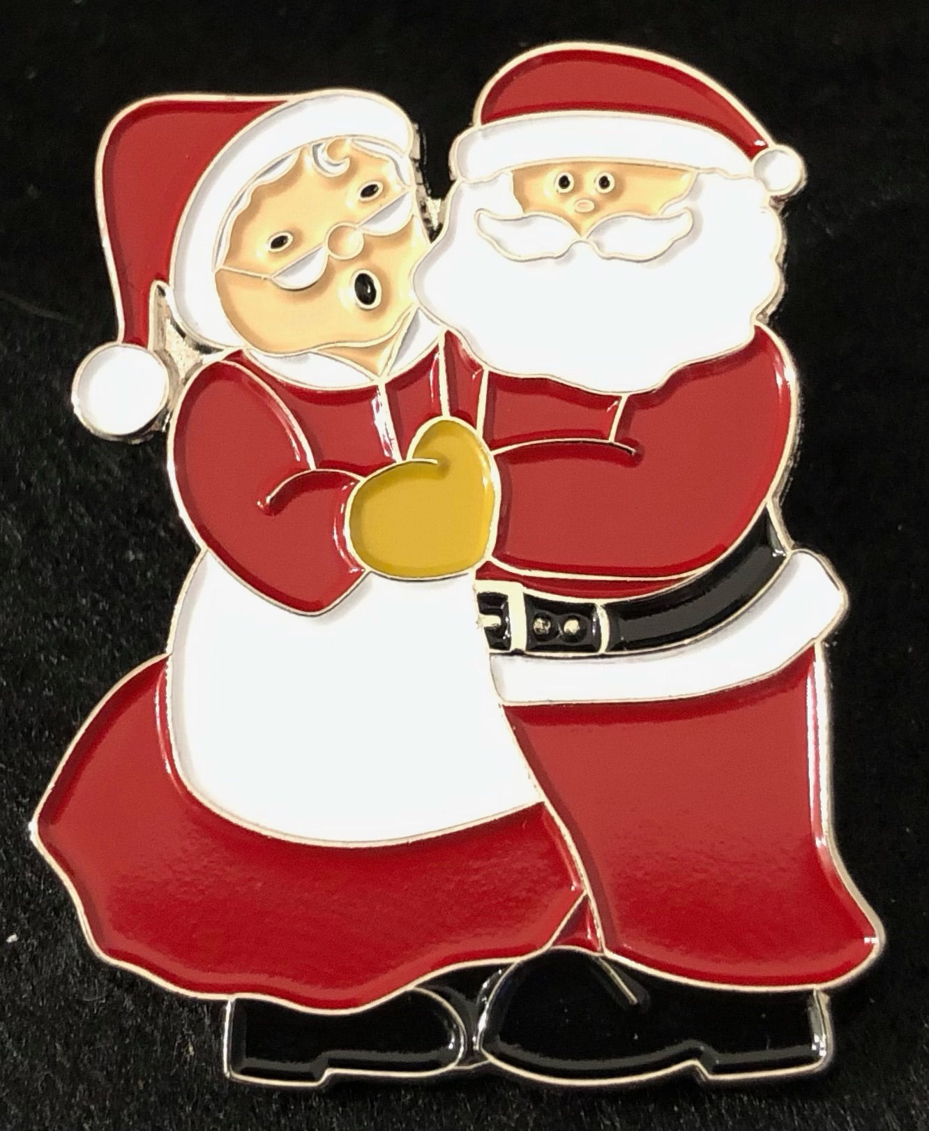 Santa and Mrs. Claus enamel pin