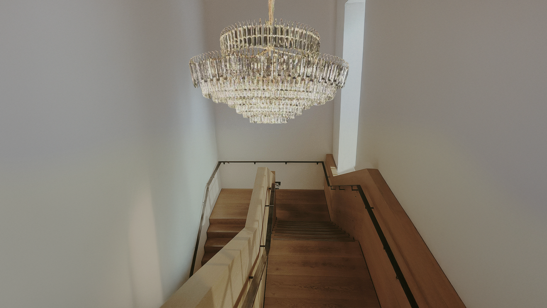 Imperial Cascade Luster