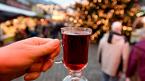 Hot-and-spicy-wine-at-Christmas