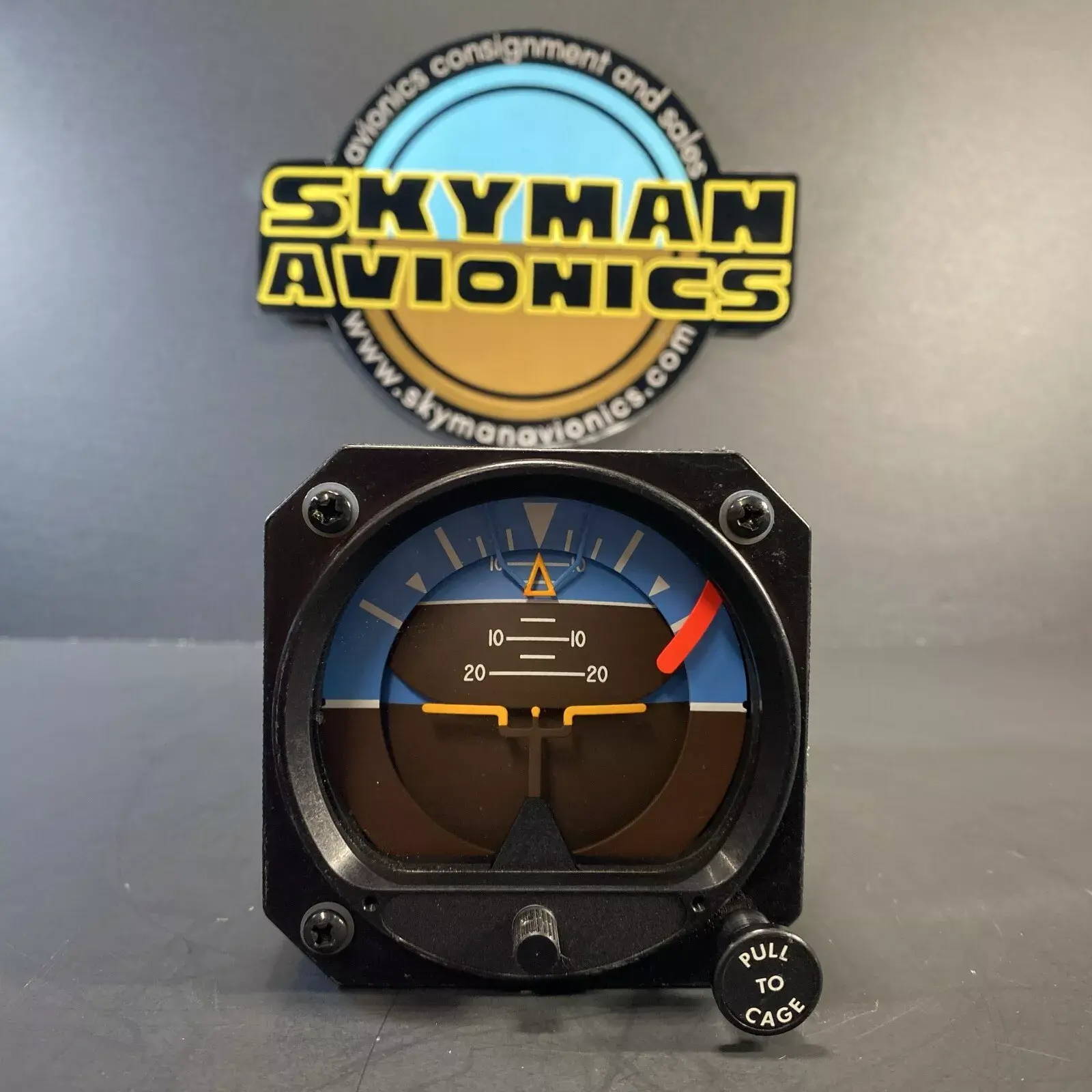 Mid Continent 10-32V Attitude Indicator 4300-311