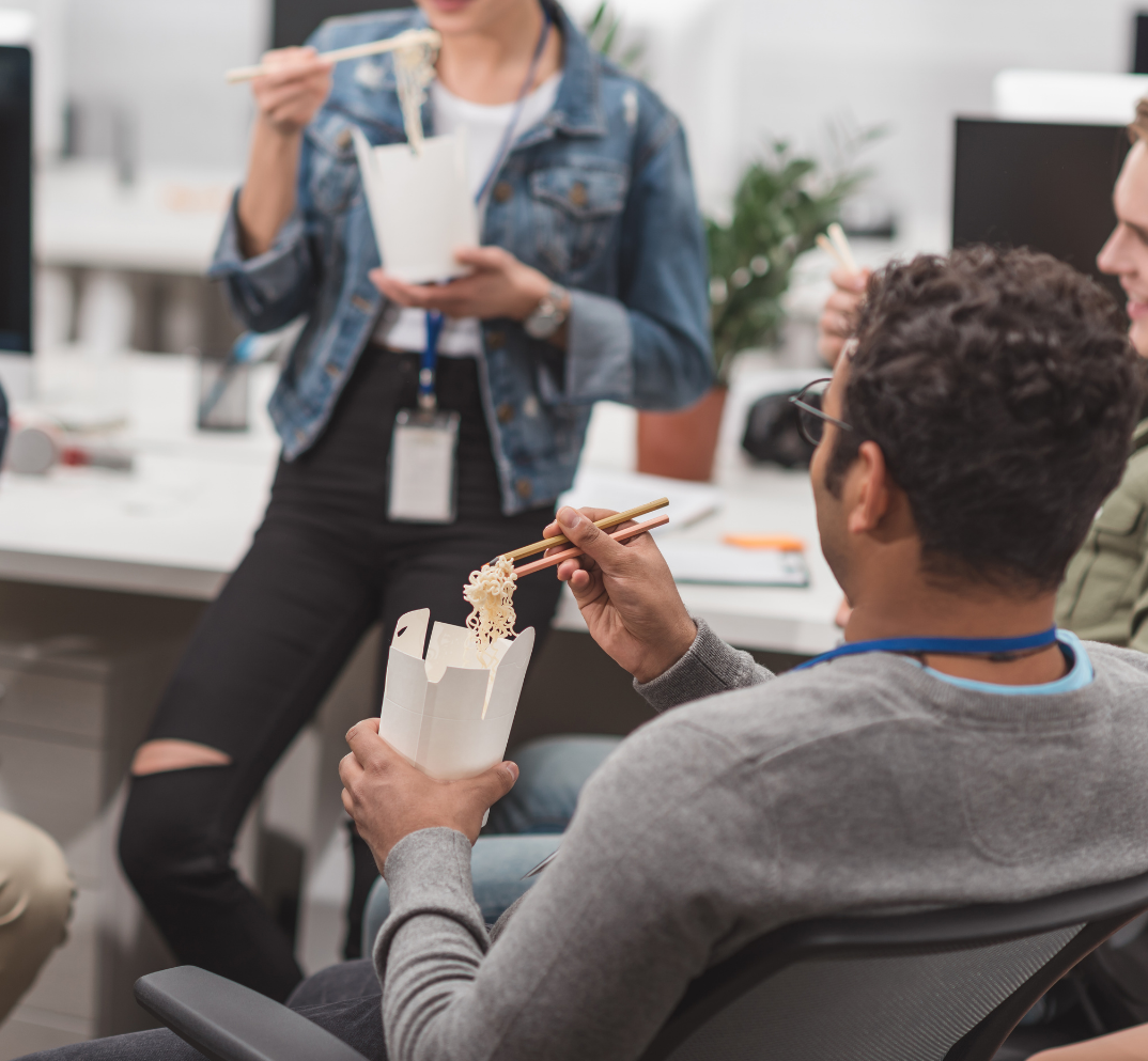 ¿DÓNDE SALIR A COMER CERCA DEL COWORKING?