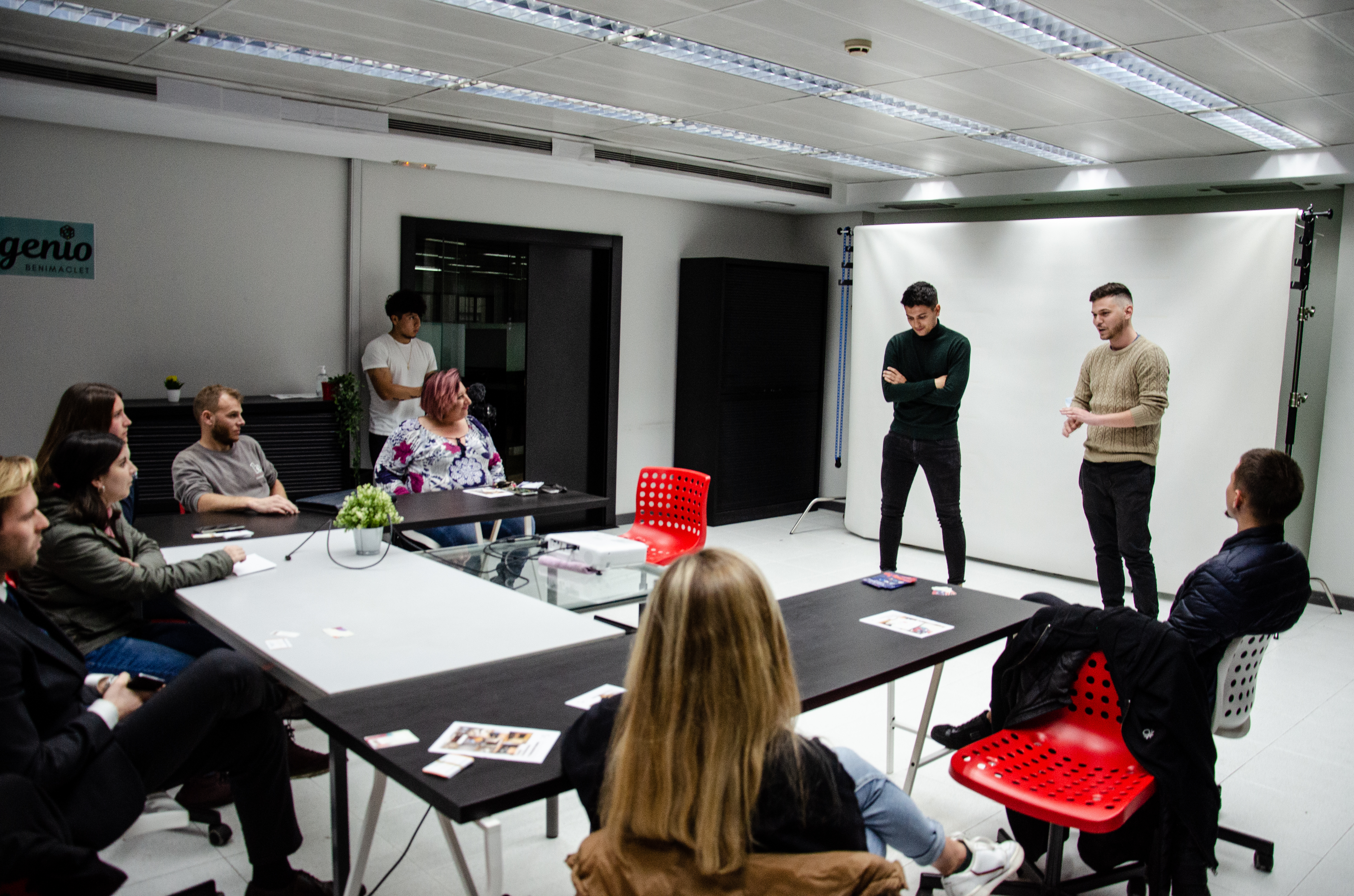 Coworking Valencia. Espacios en Ingenio Coworking: Colabora y Crece