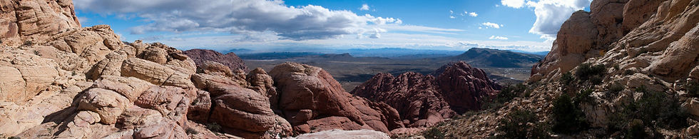red rock panorama.jpg