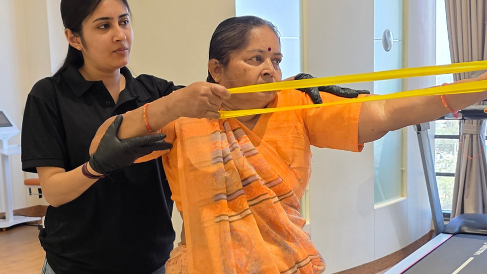 Top Resistance Band Exercises to Alleviate Shoulder Pain Effectively