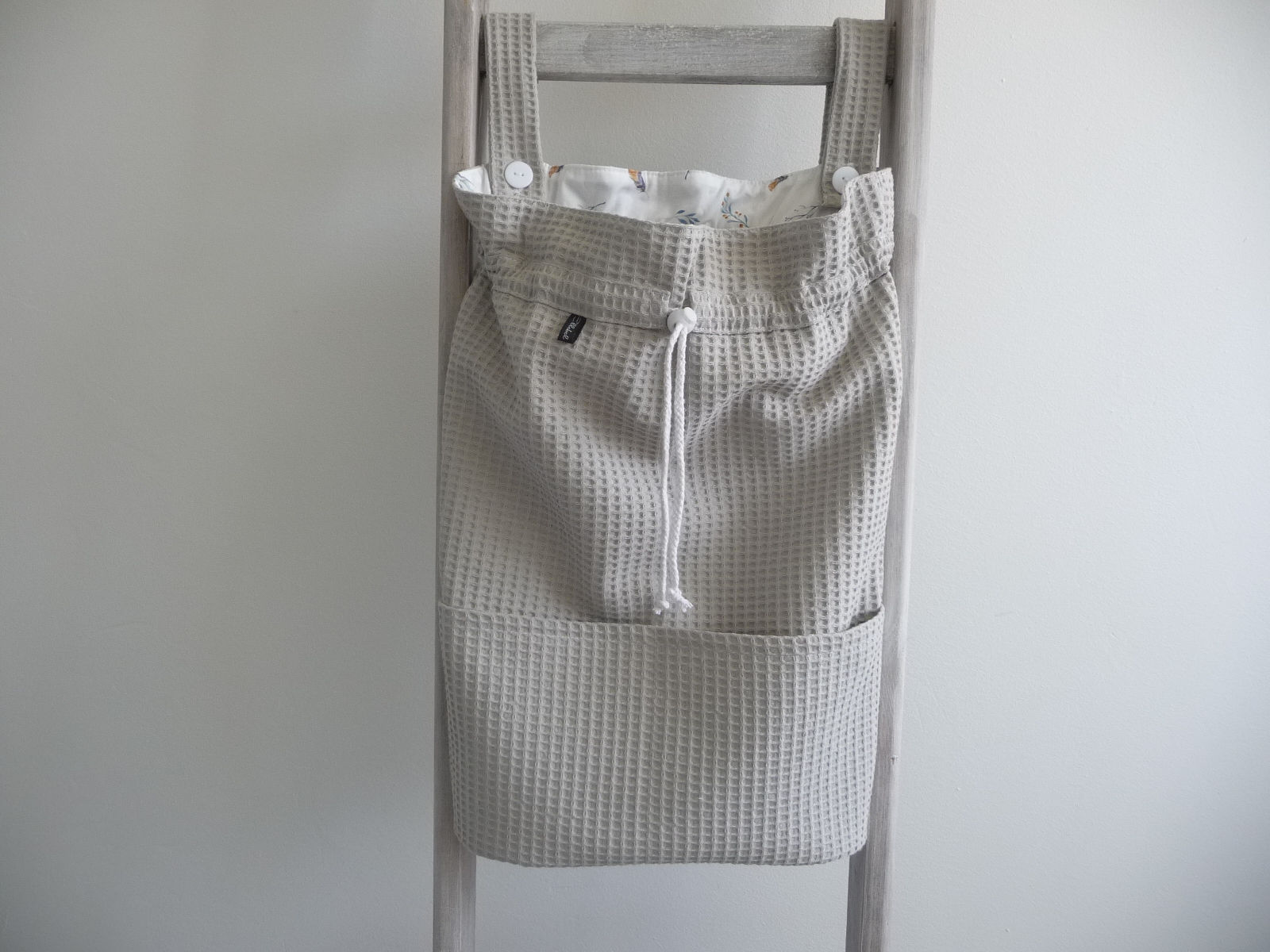 Grijze baby boxzak , met 2 extra opbergvakken