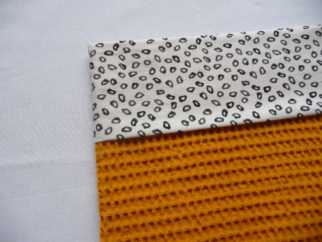 Thumbnail: Babydekens van wafelstof voor kinderwagen en wieg