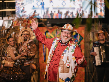 Parahyba Mall mergulha no imaginário nordestino ao unir São João e Copa do Mundo FIFA 2026™ na decoração junina