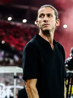 Por que Filipe Luís foi demitido do Flamengo após golear o Madureira por 8 a 0?