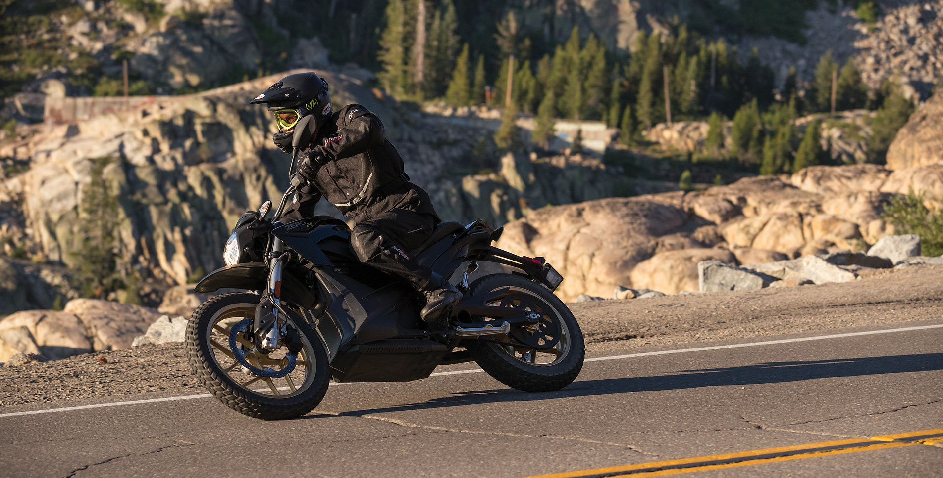 2018_zero-dsr_outdoors-02_4800x3200_pres