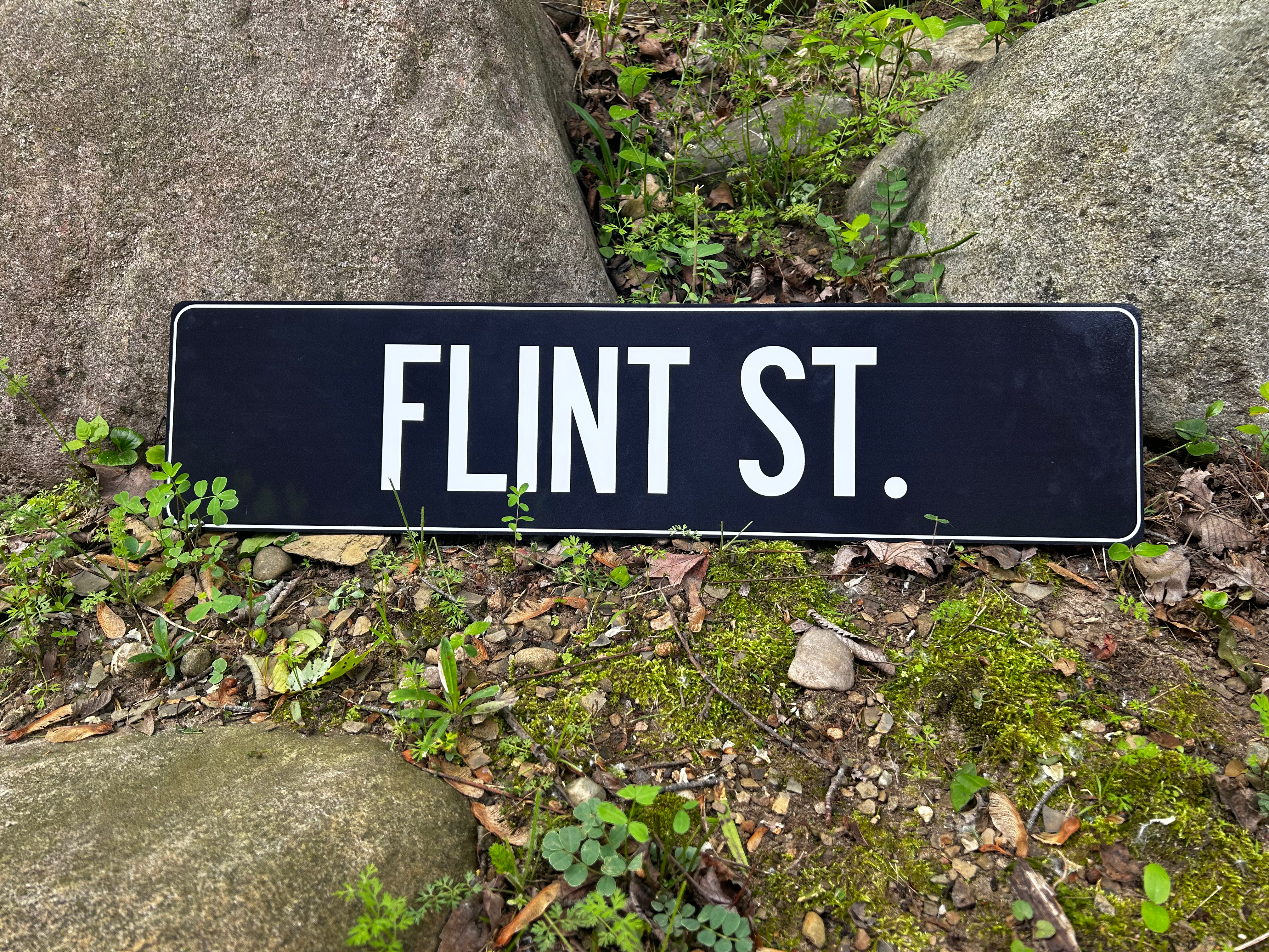 Flint St. Sign