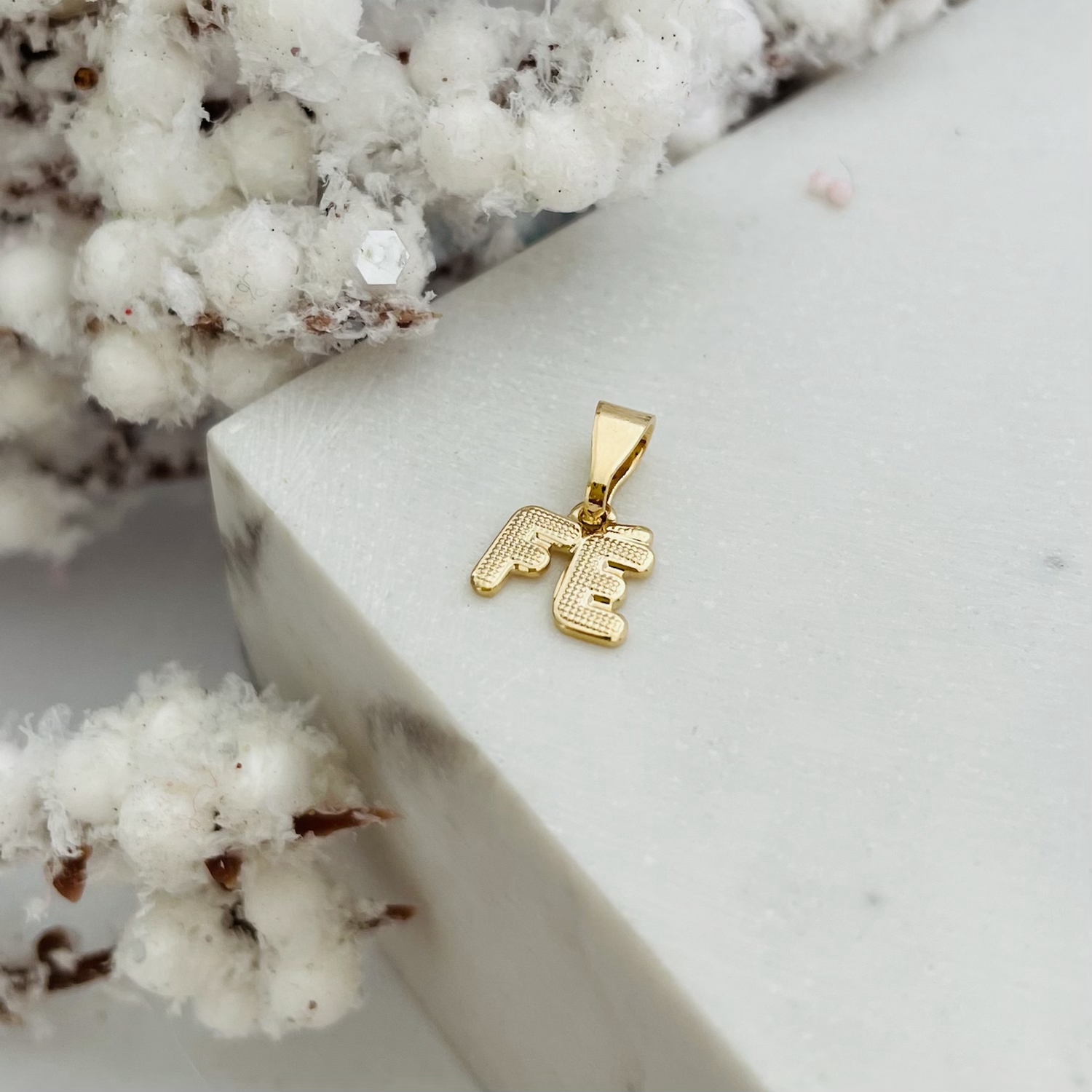 Dijes de oro laminado 18k. Aurus Oro Laminado 18k. Joyería Online Cali - Colombia