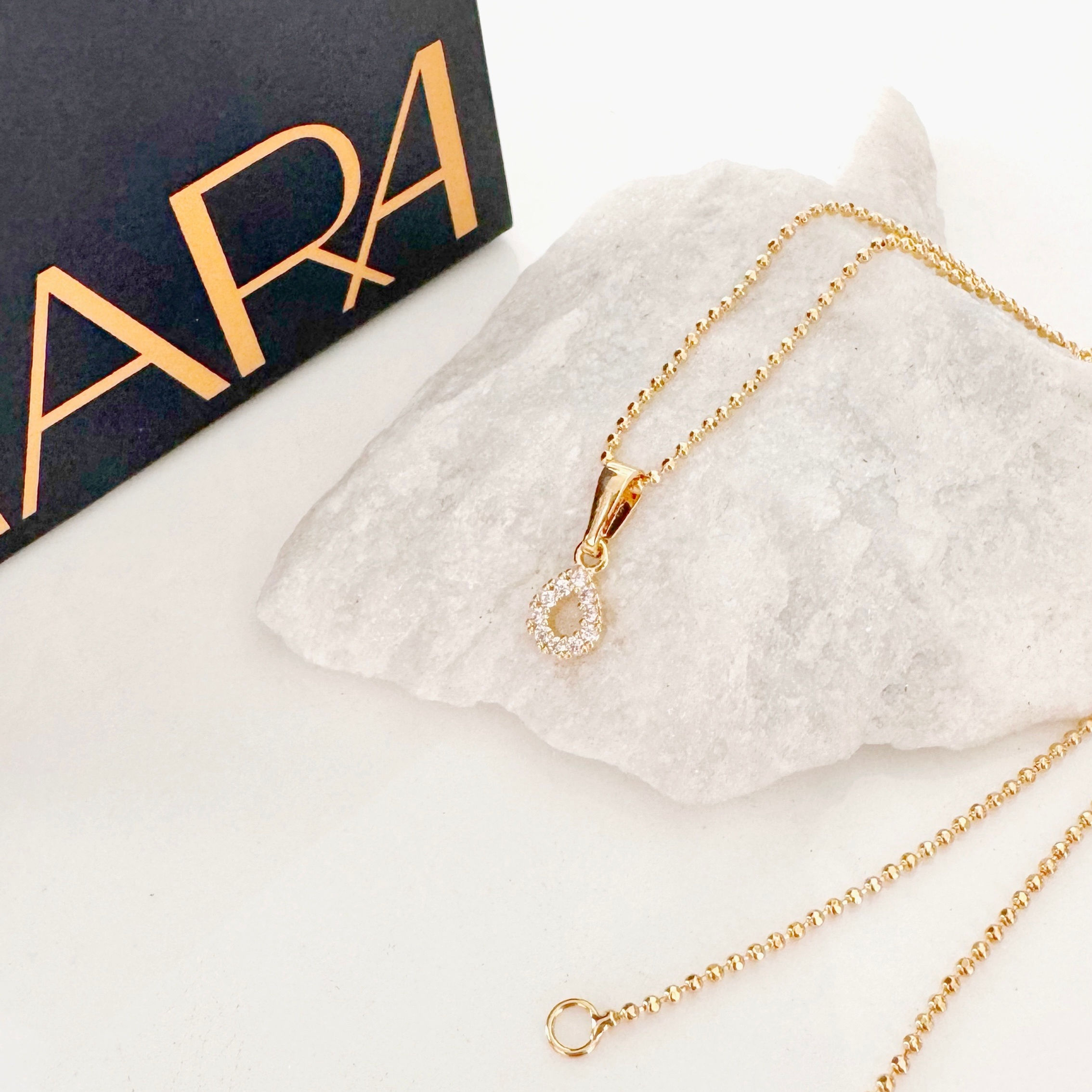 Dijes de oro laminado 18k. Inara Oro Laminado 18k. Joyería Online Cali - Colombia