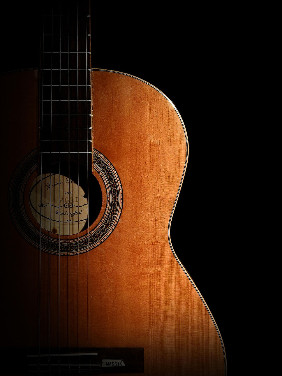guitar-2141120_1920.jpg
