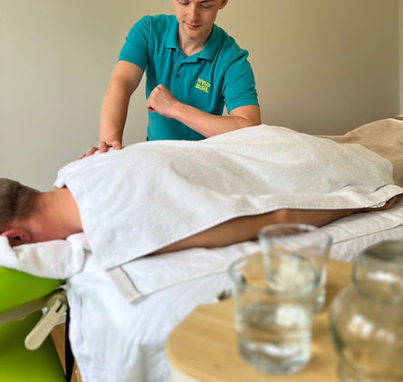 Akupressur Therapie in Basel