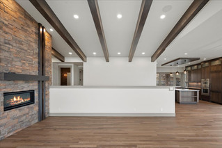 43-Living Room.jpg