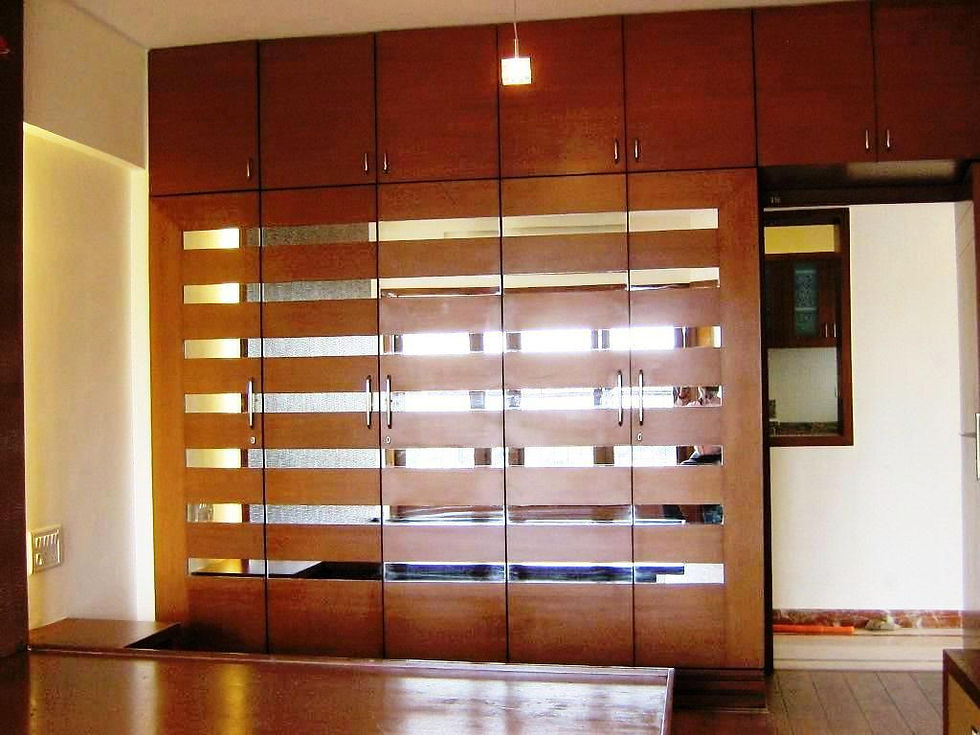 slit mirrored wardrobe