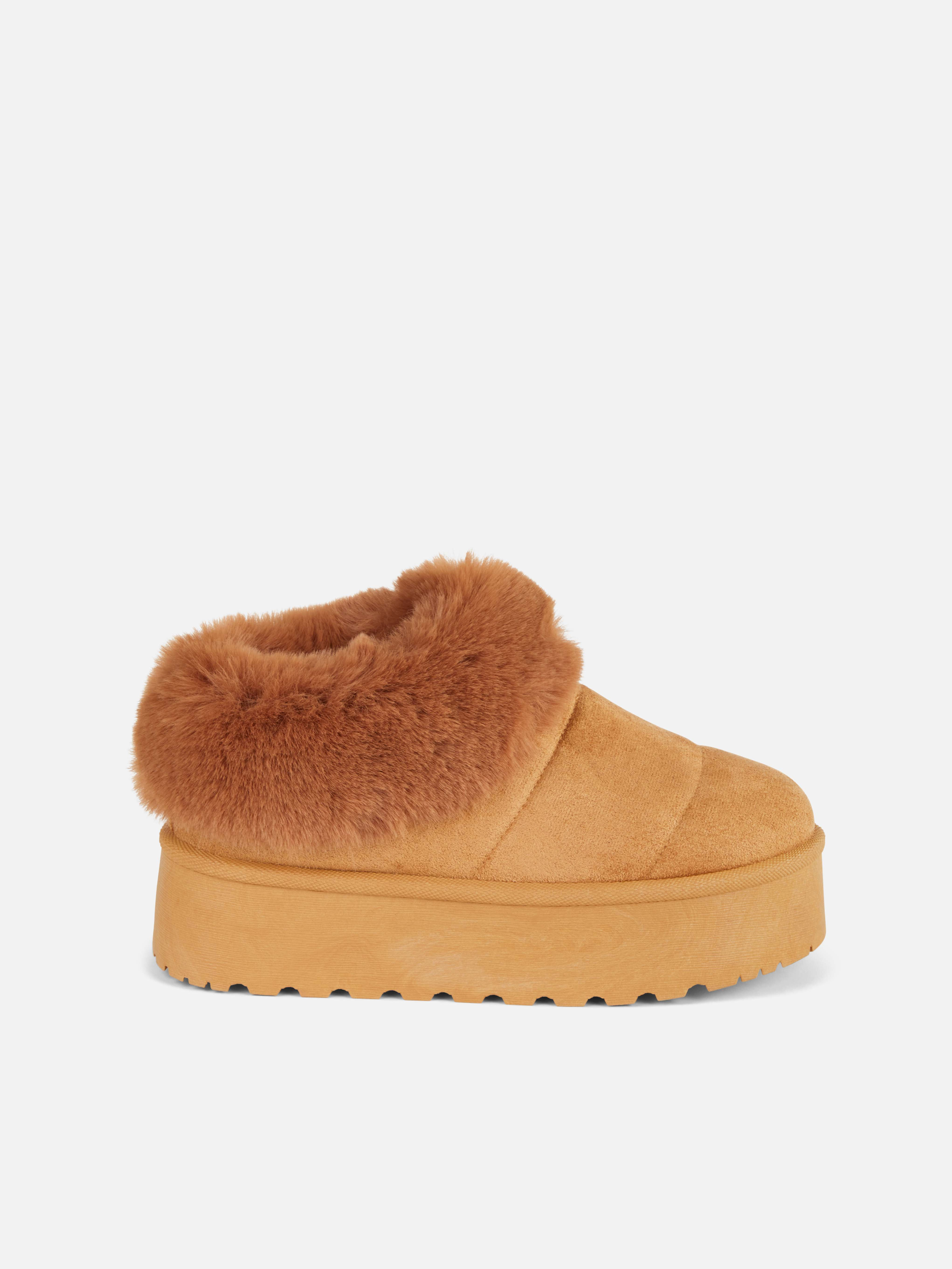 Laura Biagiotti stivaletti con platform