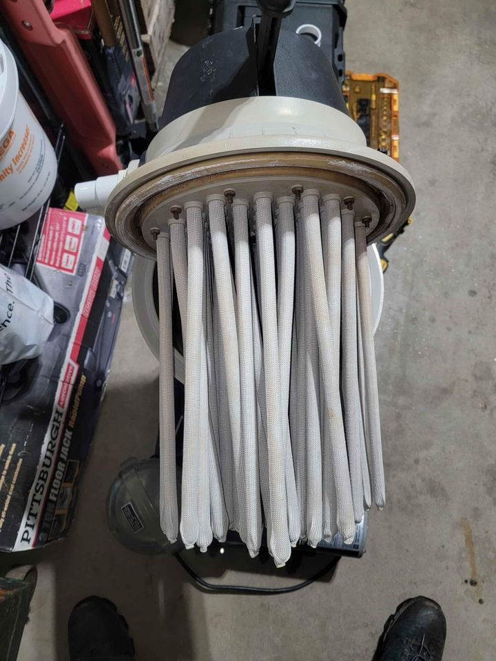 Thumbnail: Hayward EC40 Diatomaceous Earth (D.E.) Filter W/ 1HP Powerflo LX Pump