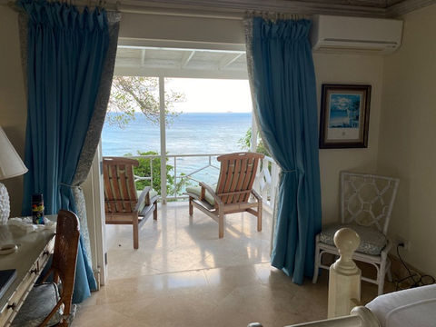 detective's room view.jpeg