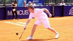 Promueven taller de tenis para ciegos