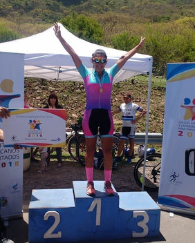 Micaela Mercado ganó tres medallas de oro en importante campeonato