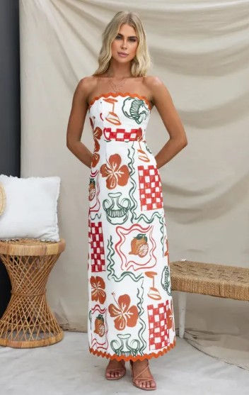 Thumbnail: Women's Chest-wrapped Pleated Casual Dress