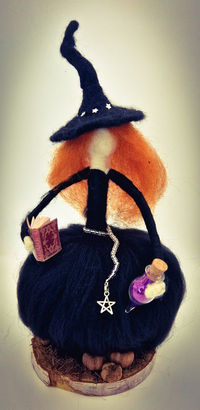 Felted Lady - Witch with potion