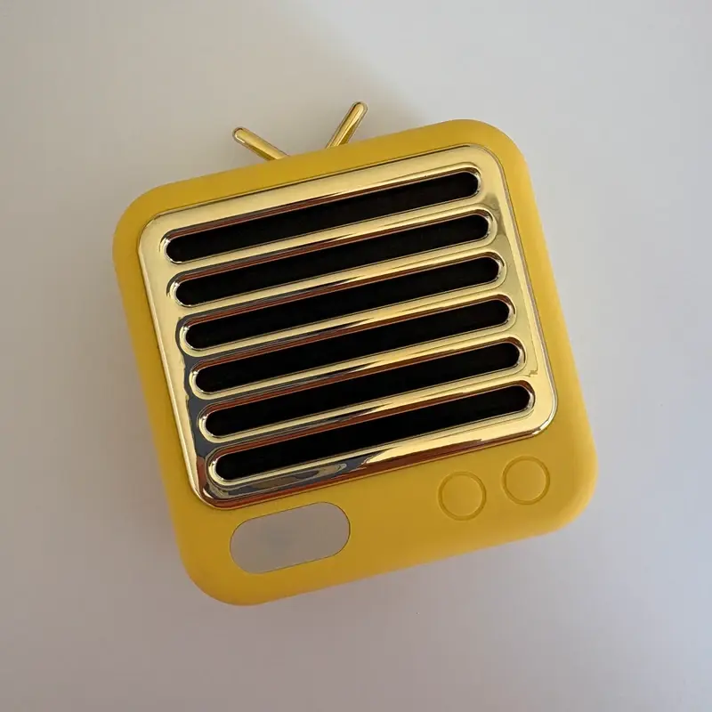 Thumbnail: Retro Speaker