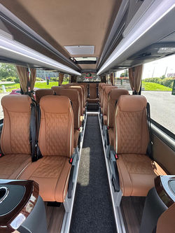 T500s_20 Seater_Interior