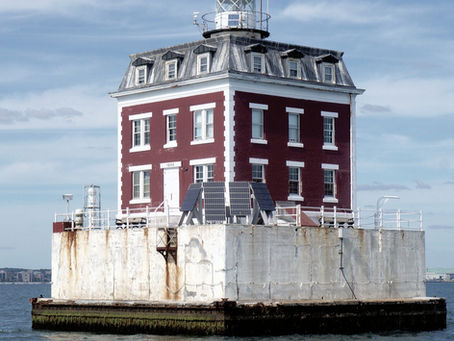 New London Ledge Lighthouse: Connecticut