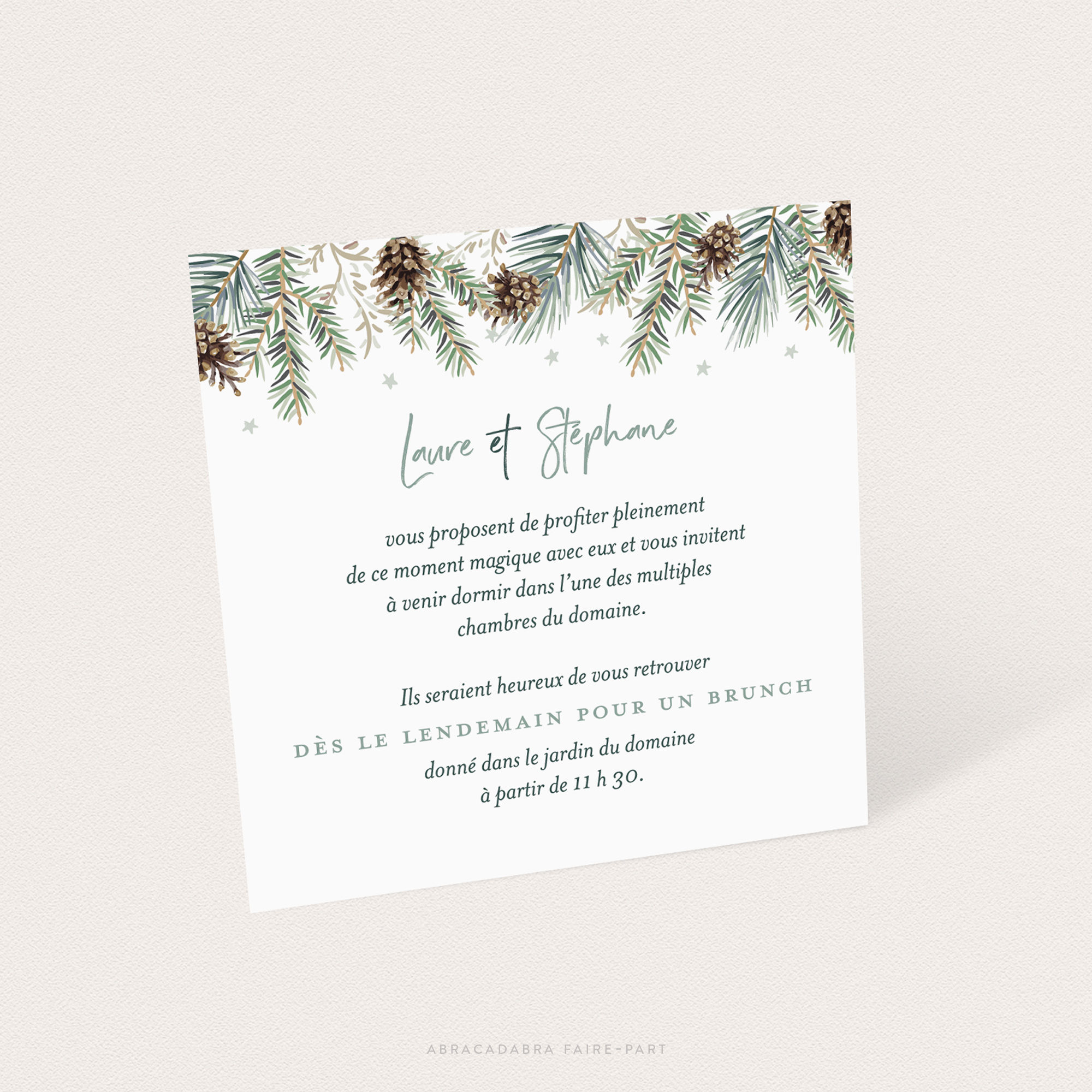 carte d'invitation mariage hiver, avec branches de sapin et pommes de pin, format carré
