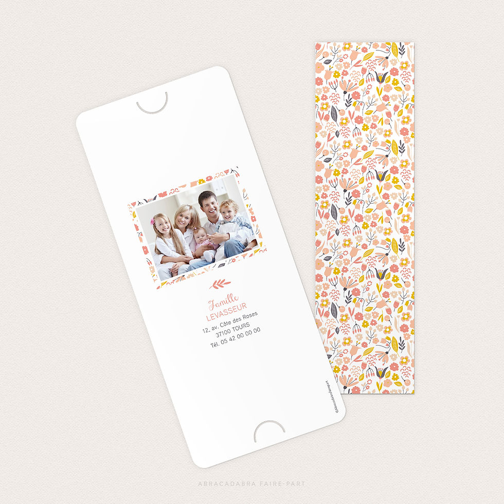 Miniature : faire-part de naissance pour fille, rectangulaire, avec marque-page photos et texte, vue dos ouvert