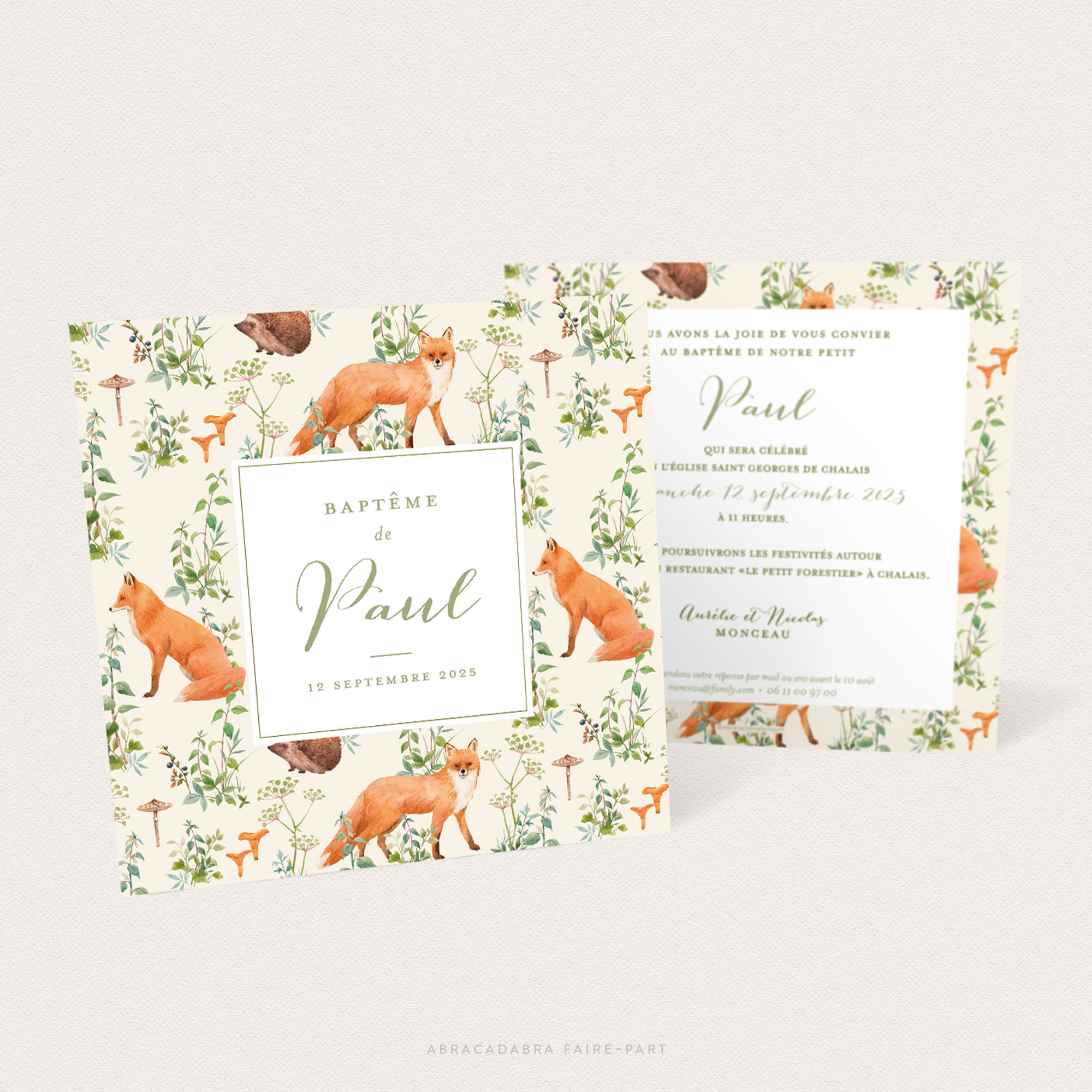 Faire-part de baptême non genré avec renard et hérisson dans la foret, texte au verso, vue recto