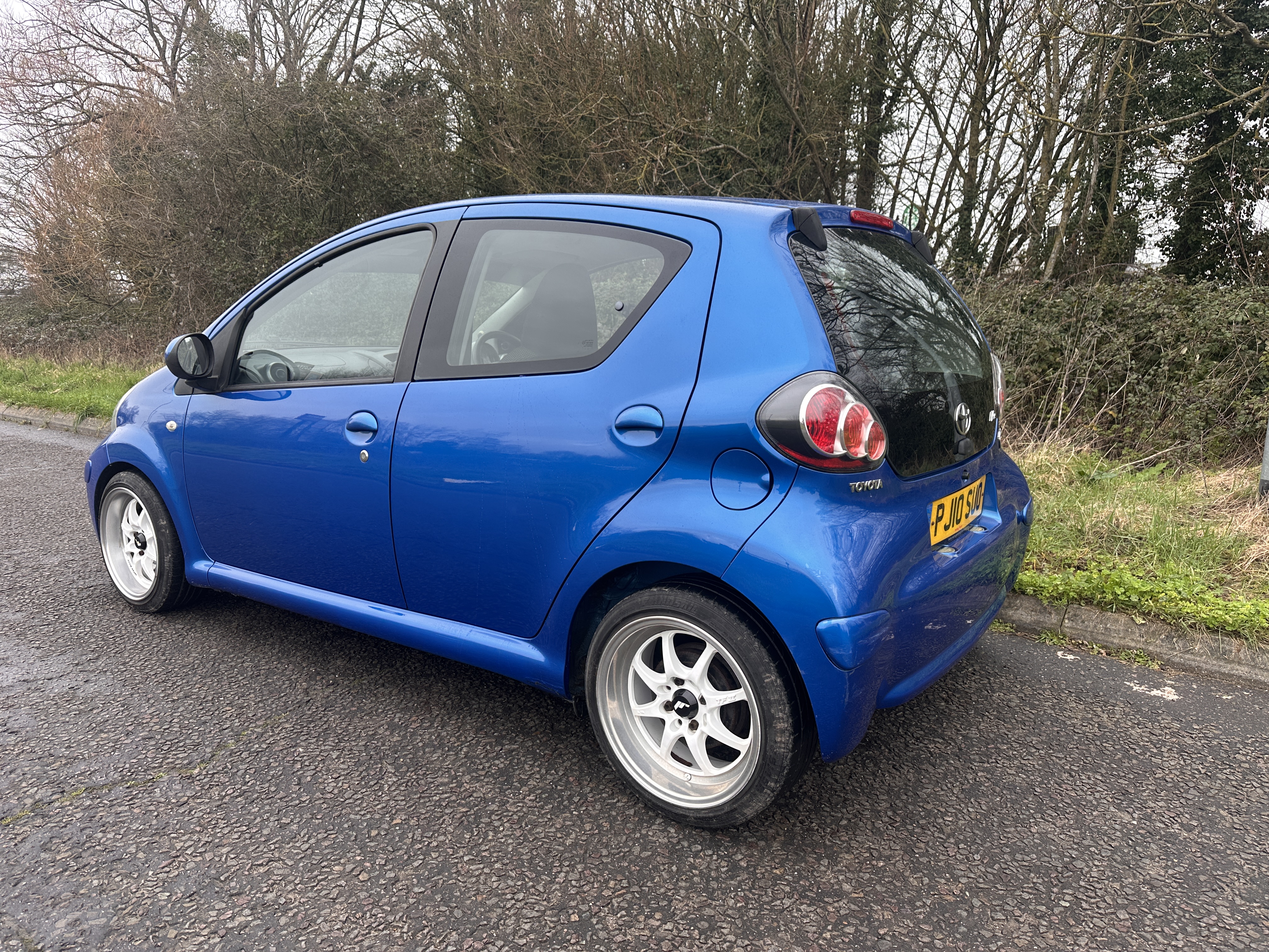 2010 Toyota Aygo thumbnail 2